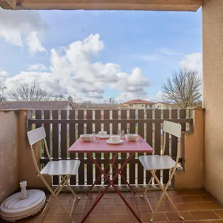 Appartement Lumineux Pour 1 Personne Avec Balcon, Proche Du De L'uby, Wifi Gratuit - Fr-1-841-2 Barbotan-les-Thermes